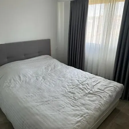 公寓 3p 50m² 400m *