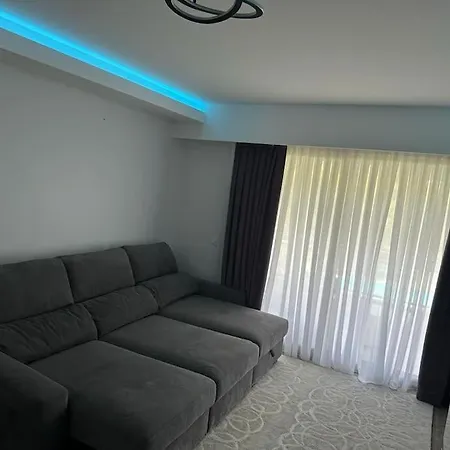 3p 50m² 400m 昂蒂布